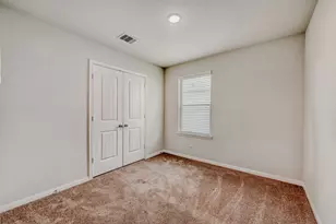 5345 Basquiat Dr, Houston, TX 77048 - Photo 14