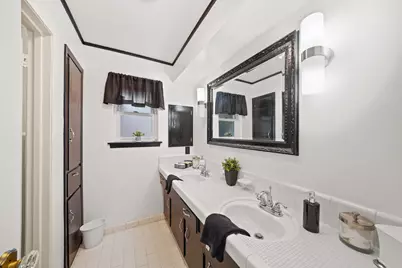 18435 Point Lookout Drive, Houston, TX 77058 - Photo 24