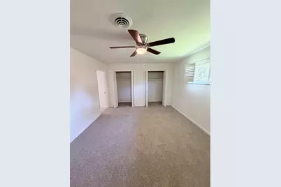 807 W Murrill Street, Baytown, TX 77520 - Photo 12