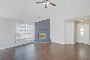 16938 Enchanted Cir E, Sugar Land, TX 77498 - Photo 4