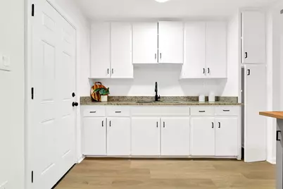 3129 Airport Boulevard, Houston, TX 77051 - Photo 6