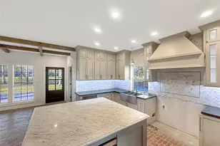 1330 Woodway Blvd, Sour Lake, TX 77659 - Photo 12