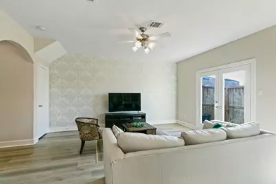 3739 Main Poplar Drive, Houston, TX 77025 - Photo 10