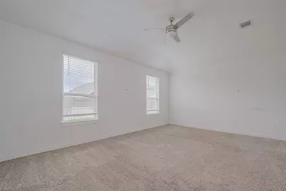 133 Aurora Springs, Katy, TX 77493 - Photo 14