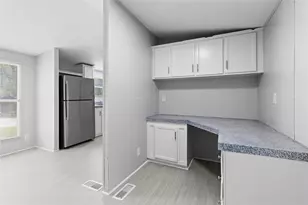 184 Lions Cir, Onalaska, TX 77360 - Photo 8