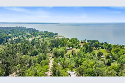 184 Lions Circle, Onalaska, TX 77360 - Photo 26