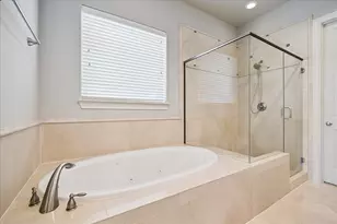 2048 Fannin Station S, Houston, TX 77045 - Photo 24