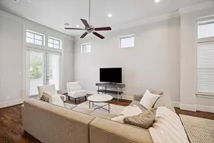 2048 Fannin Station S, Houston, TX 77045 - Photo 12