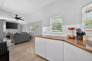 1728 County Rd 340, Cleveland, TX 77365 - Photo 16