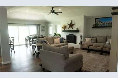 24 Wellington Drive, Sugar Land, TX 77478 - Photo 2