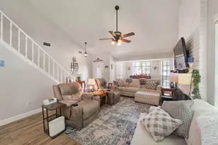 8010 Pinyon Creek Ct, Houston, TX 77095 - Photo 6