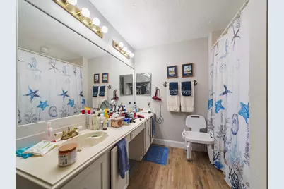 8010 Pinyon Creek Court, Houston, TX 77095 - Photo 16