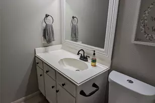 1035 N Colbert St, Dayton, TX 77535 - Photo 12