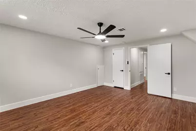 9639 Springview Lane, Houston, TX 77080 - Photo 14