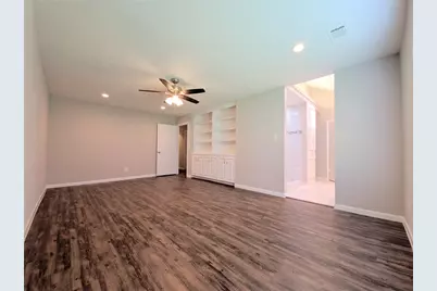 18918 Walden Forest Drive, Humble, TX 77346 - Photo 10