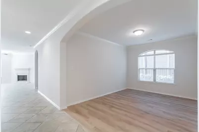 7 E Deer River Circle, The Woodlands, TX 77389 - Photo 6