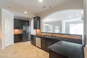 7 E Deer River Circle, The Woodlands, TX 77389 - Photo 12