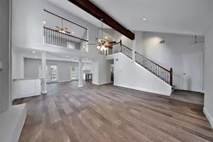 32 E Lance Leaf Rd, The Woodlands, TX 77381 - Photo 10