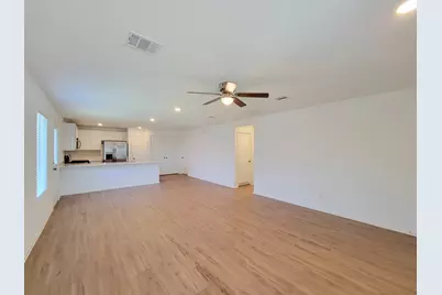 314 Harbor Bend Court, Willis, TX 77378 - Photo 14