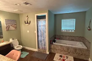 112 Chinaberry St, Lake Jackson, TX 77566 - Photo 14