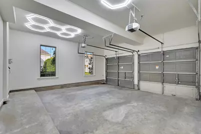 74 Briar Hollow Lane, Houston, TX 77027 - Photo 38