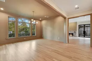 74 Briar Hollow Ln, Houston, TX 77027 - Photo 8