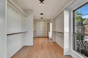 74 Briar Hollow Ln, Houston, TX 77027 - Photo 30