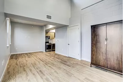 3113 St Charles Street #300, Houston, TX 77004 - Photo 6