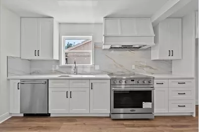 8011 Richmond Avenue, Houston, TX 77063 - Photo 8