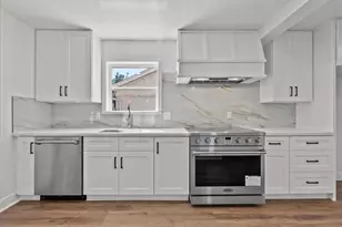 8011 Richmond Ave, Houston, TX 77063 - Photo 8