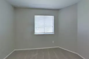8515 Bartletts Harbor Ct, Houston, TX 77040 - Photo 14