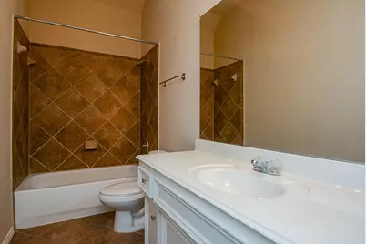 13027 Sweetgum Shores Drive, Houston, TX 77044 - Photo 42