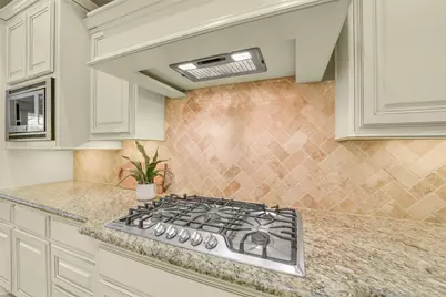 24138 Valencia Ridge Lane, Katy, TX 77494 - Photo 10
