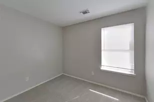 2642 Skyview Shadows Ct, Houston, TX 77047 - Photo 12