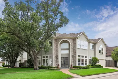5211 Pocahontas Street, Bellaire, TX 77401 - Photo 1