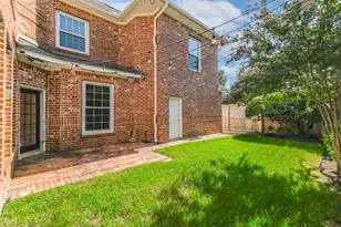 5820 Charlotte St, Houston, TX 77005 - Photo 26