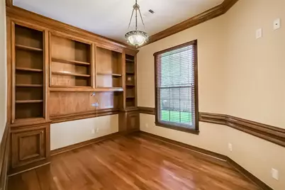 5820 Charlotte Street, Houston, TX 77005 - Photo 12