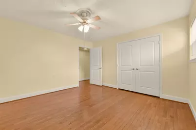 523 Oakdale Avenue, Shoreacres, TX 77571 - Photo 18