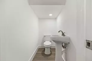 4512 Noble St, Houston, TX 77020 - Photo 8