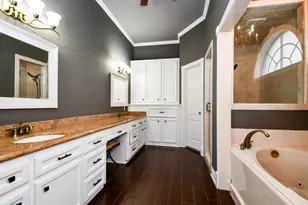 7311 Timberlake Dr, Sugar Land, TX 77479 - Photo 20