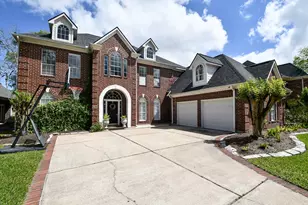 7311 Timberlake Dr, Sugar Land, TX 77479 - Photo 2
