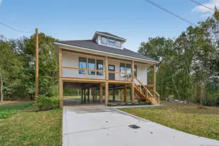 165 Thurman Ave, Bridge City, TX 77611 - Photo 2