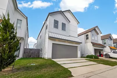 4418 Bora Bora Lane, Houston, TX 77045 - Photo 2