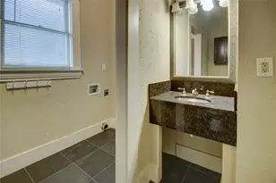 239 Westheimer Rd, Houston, TX 77006 - Photo 30