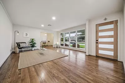 4111 Martinshire Drive, Houston, TX 77025 - Photo 6