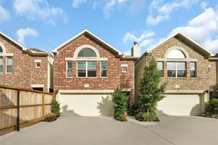 3633 Main Plaza Dr, Houston, TX 77025 - Photo 1