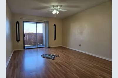 8433 Hearth Drive #38, Houston, TX 77054 - Photo 4