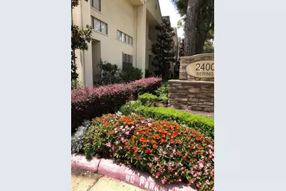 2438 Bering Drive, Houston, TX 77057 - Photo 2