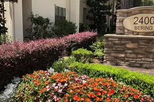 2438 Bering Dr, Houston, TX 77057 - Photo 2