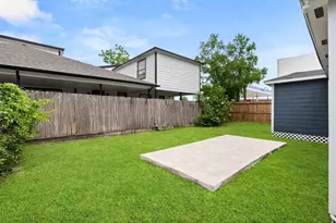1309 Bragg St, Houston, TX 77009 - Photo 8